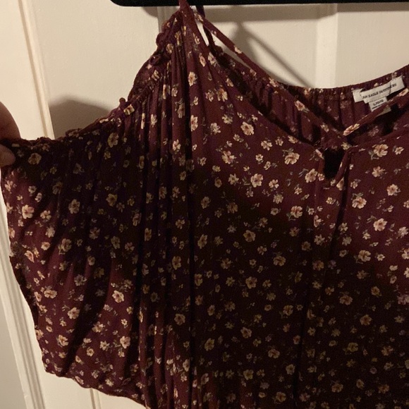 off the shoulder romper - Picture 2 of 3